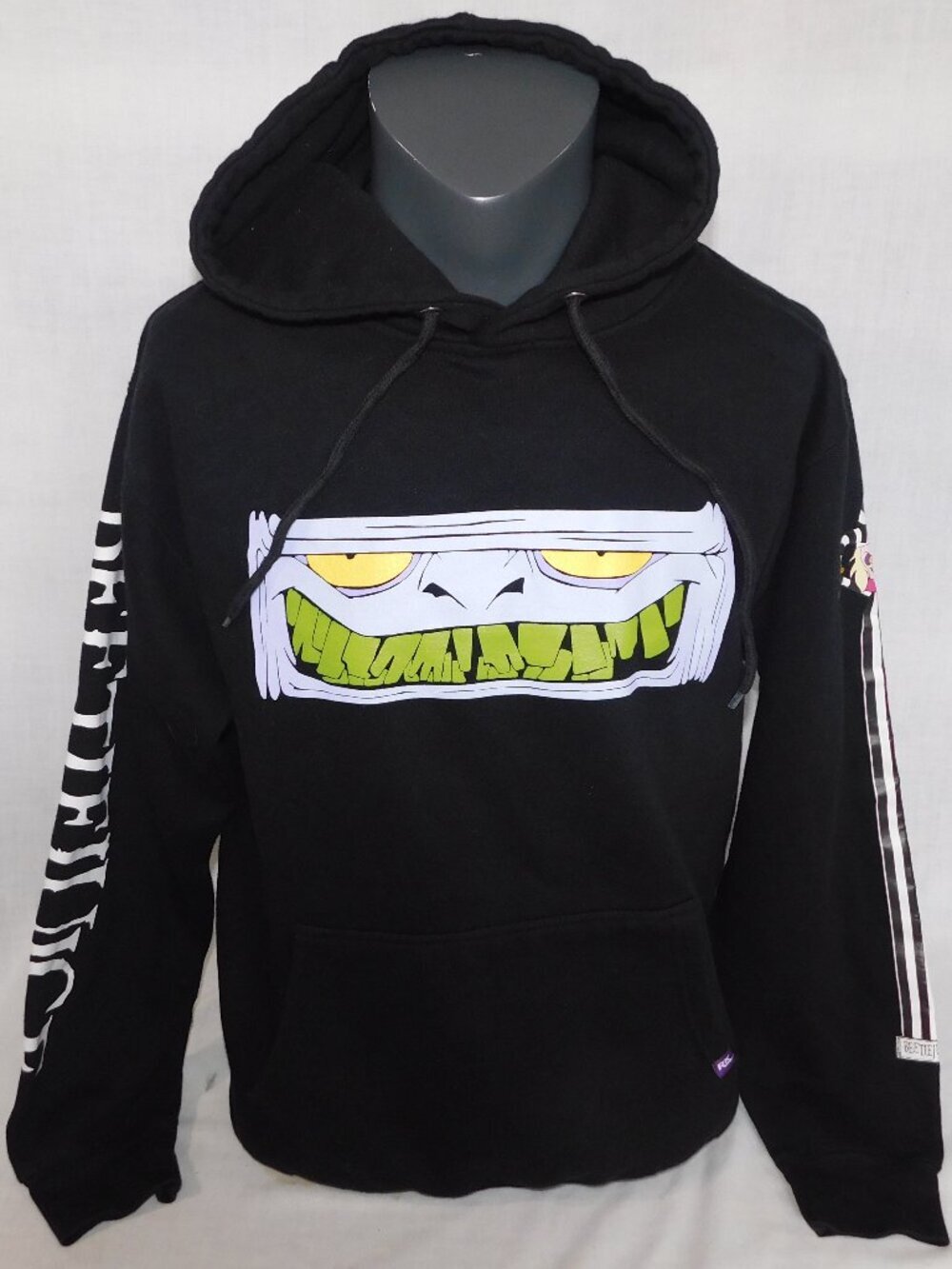 Retrokid x Beetlejuice Cartoon Show Black Graphic Hoodie Hooded Sweatshirt Men L